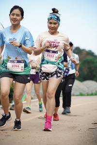 BIB: 8194, 8253
                            <button type="button" onclick="openModal(18895584)" class="btn btn-primary btn-sm float-right btn-popup" data-toggle="modal" data-target=".modal-high-quality">
                        <i class="fas fa-shopping-cart"></i> Add to Cart
                    </button>
                                            <button type="button" onclick="isThisMe(18895584, true)" class="btn btn-success btn-sm float-right btn-popup btn-isme hidden" data-toggle="tooltip" data-placement="bottom" title="นี่คือรูปของคุณใช่ไหม คลิกที่นี่เพื่อเอาเข้าอัลบั้ม">
                        <i class="fas fa-plus"></i> Add to album
                    </button>
                    <button type="button" onclick="isThisMe(18895584, false)" class="btn btn-warning btn-sm float-right btn-popup btn-isnotme hidden">
                        <i class="fas fa-ban"></i> Remove from album
                    </button>